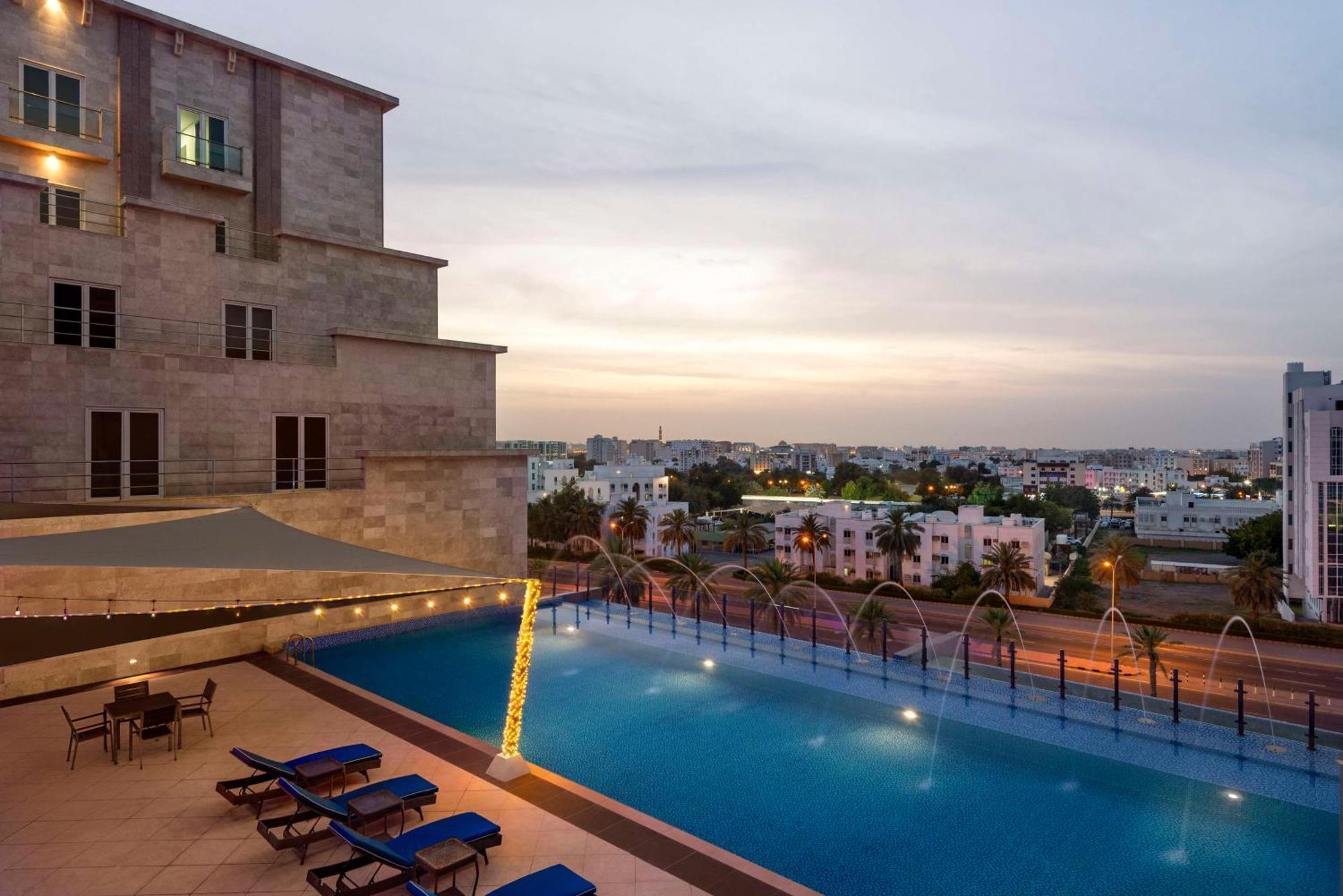 Radisson Hotel Muscat Panorama Exterior photo